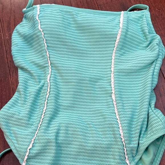 Shade and Shore Turquoise One-Piece Swimsuit - Picture 2 of 5